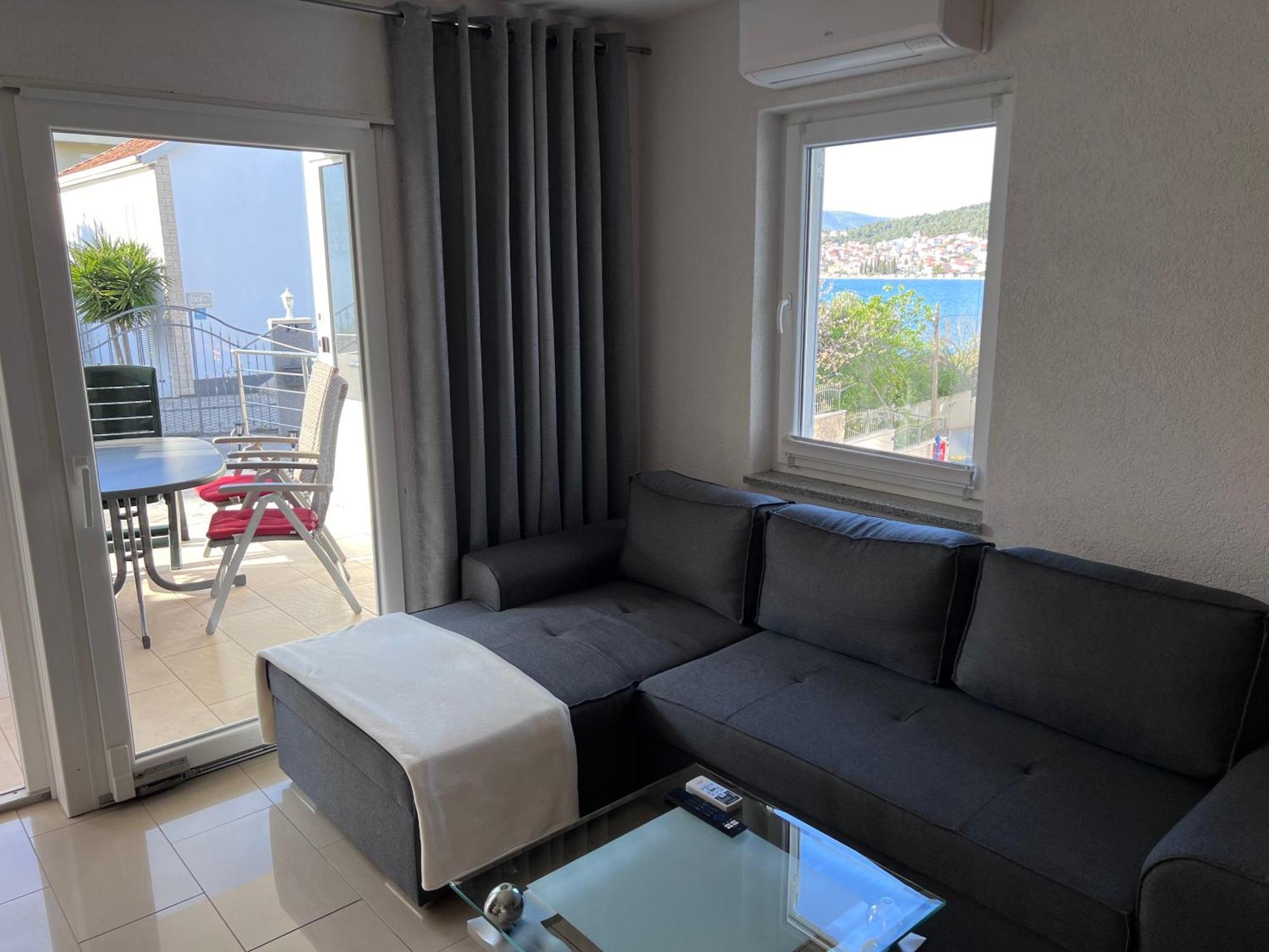 Apartment Mira - Sea View Traù Esterno foto